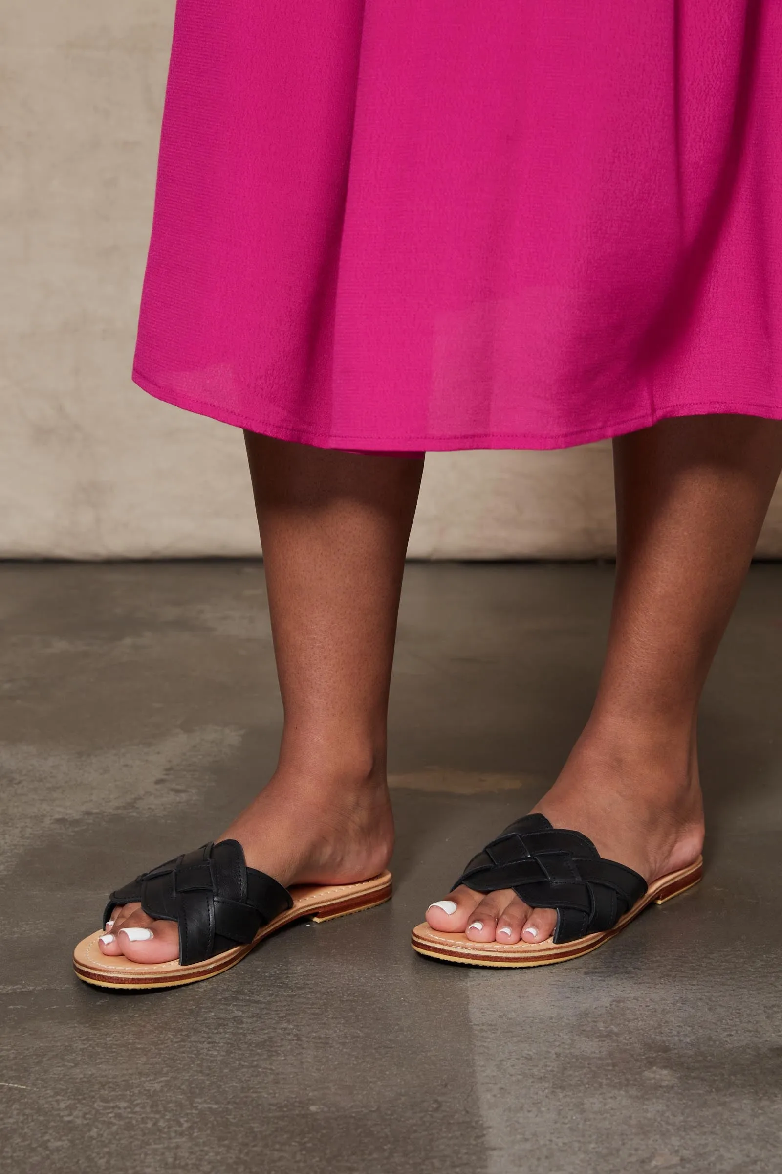 Alma Slide - Black