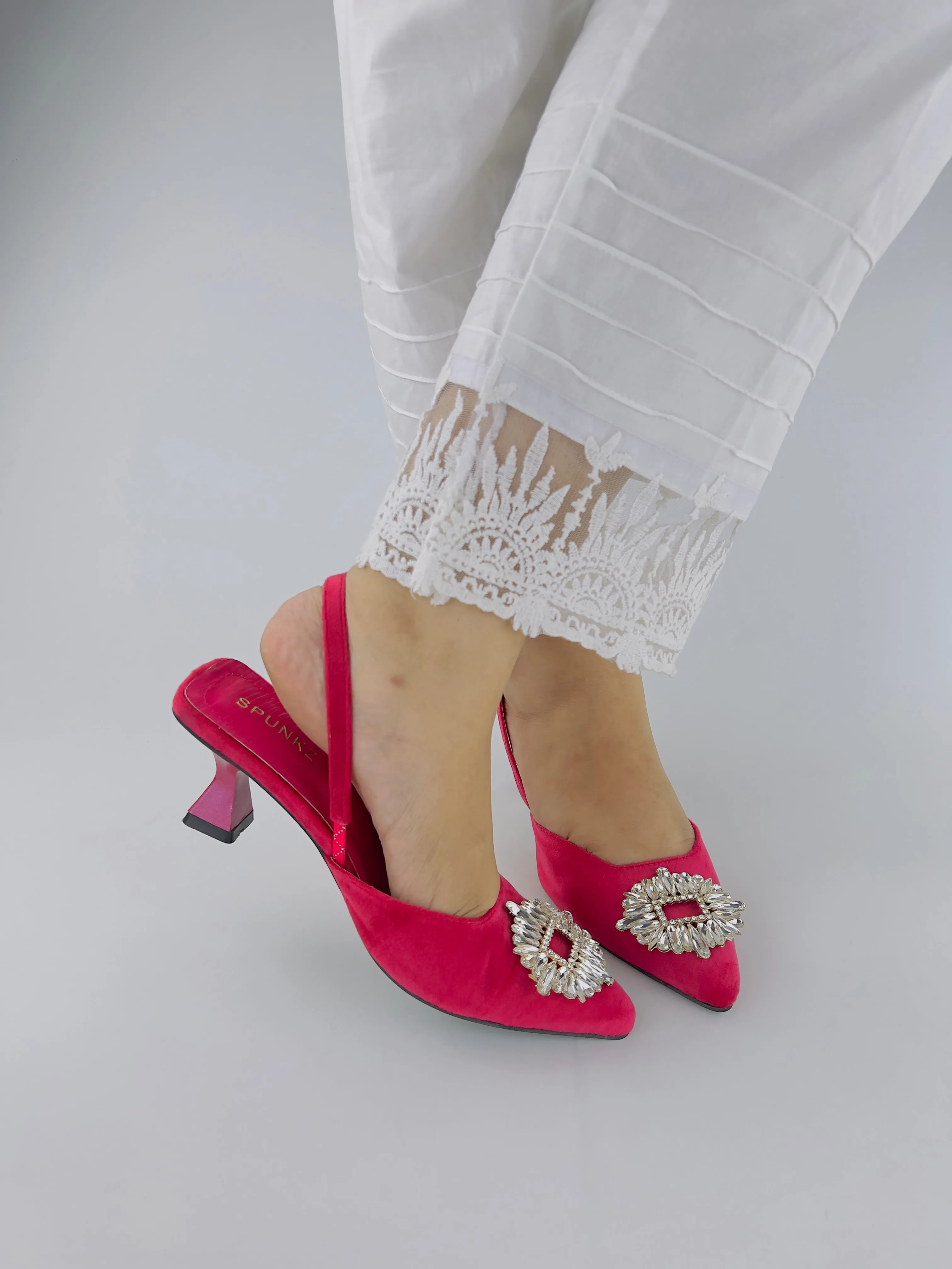 Barbie Pink Diamond Brooch Rhinestone Bow Heels-11083