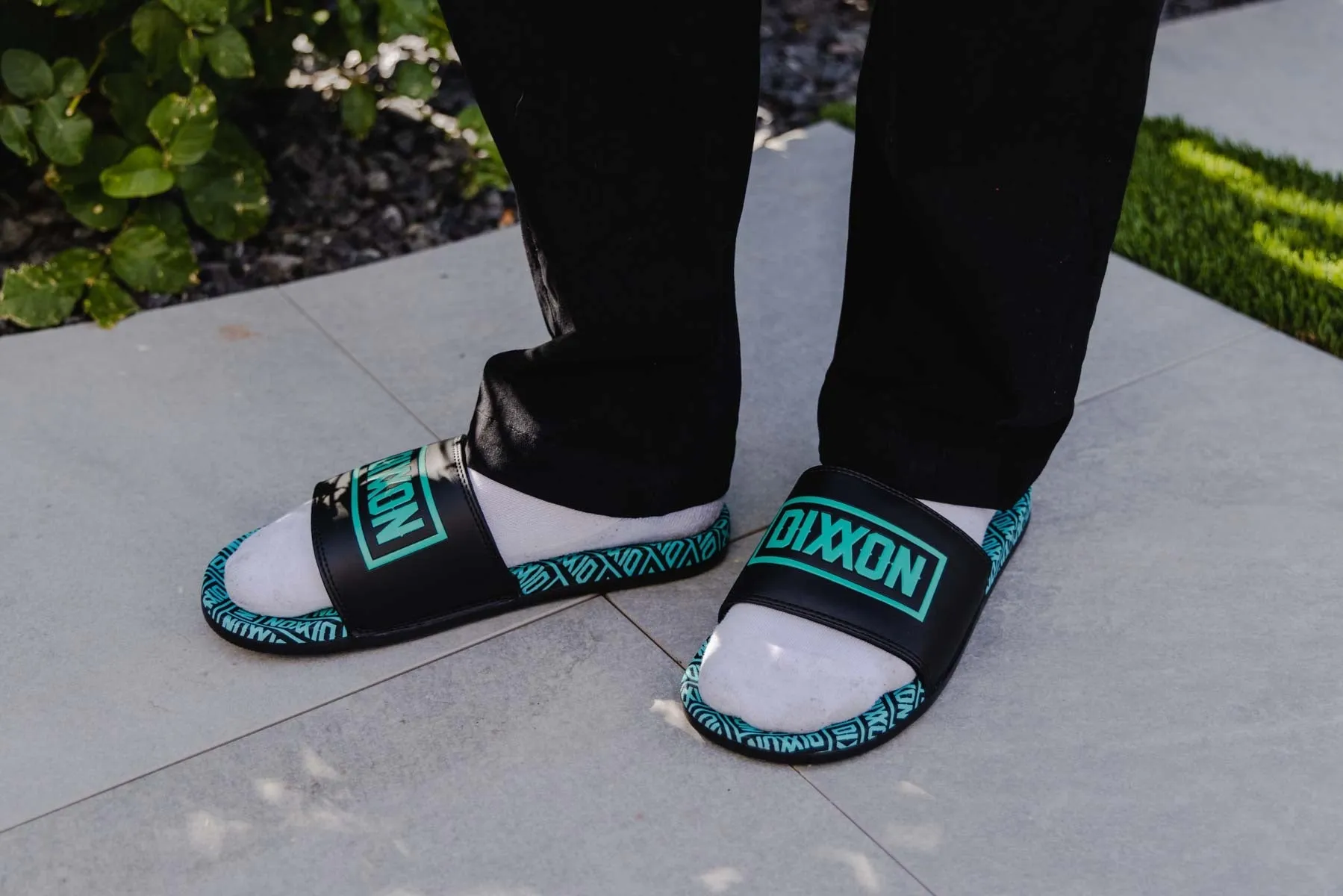 Box Overload Slides - Tiffany / Black