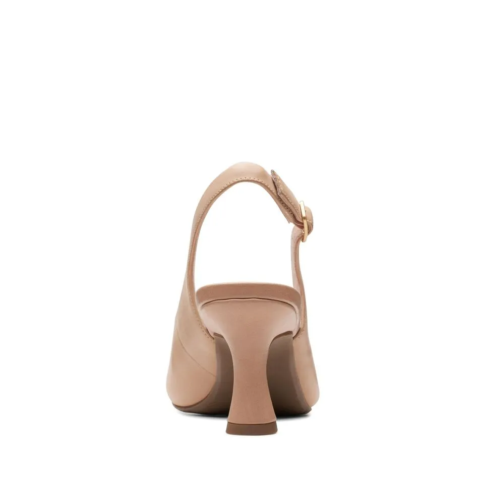 Clarks Women's Kataleyna Step Beige Leather