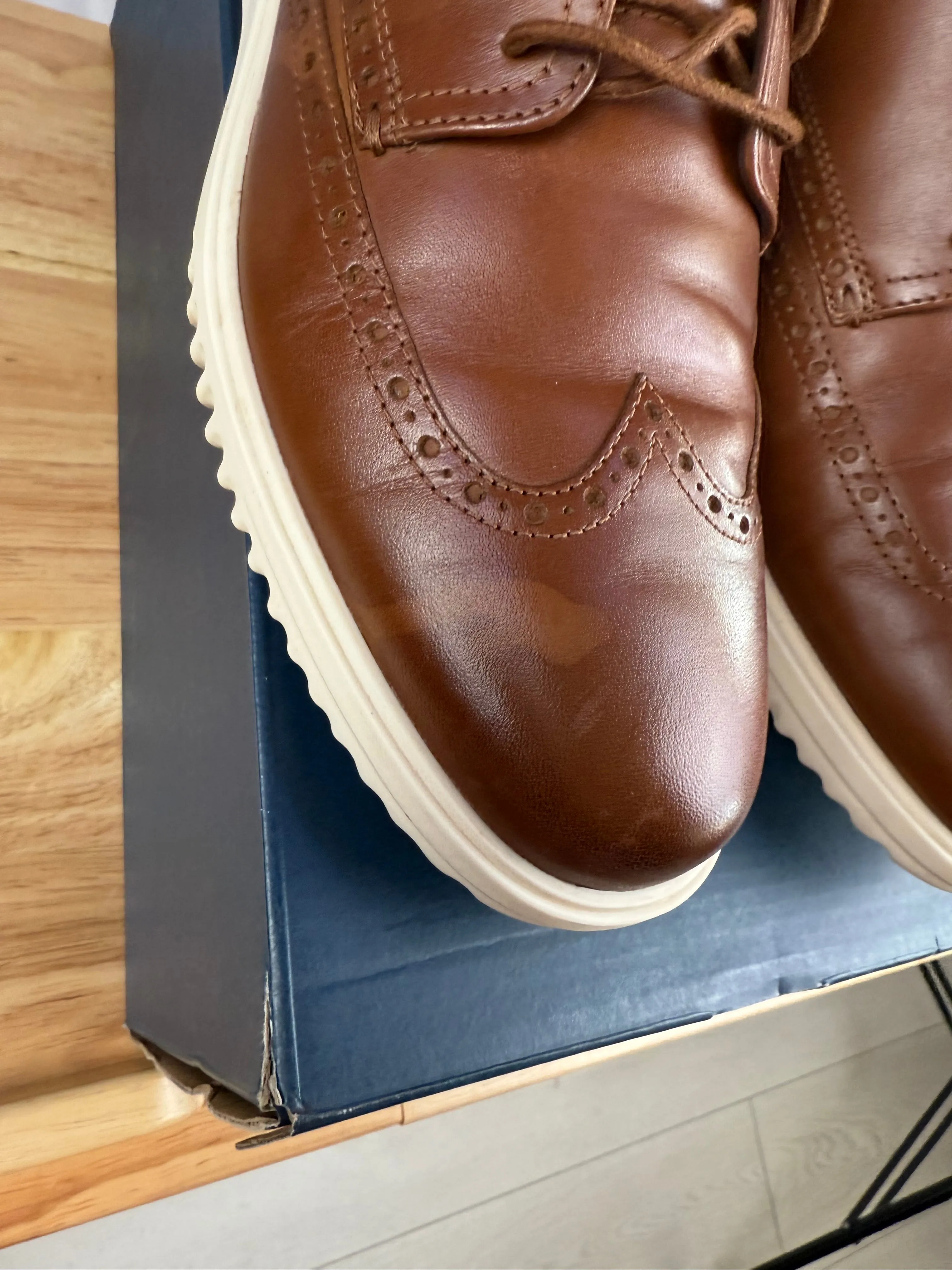 Cole Haan Grand  Wingtip Oxford British Tan Floor Sample Size 9 With Box