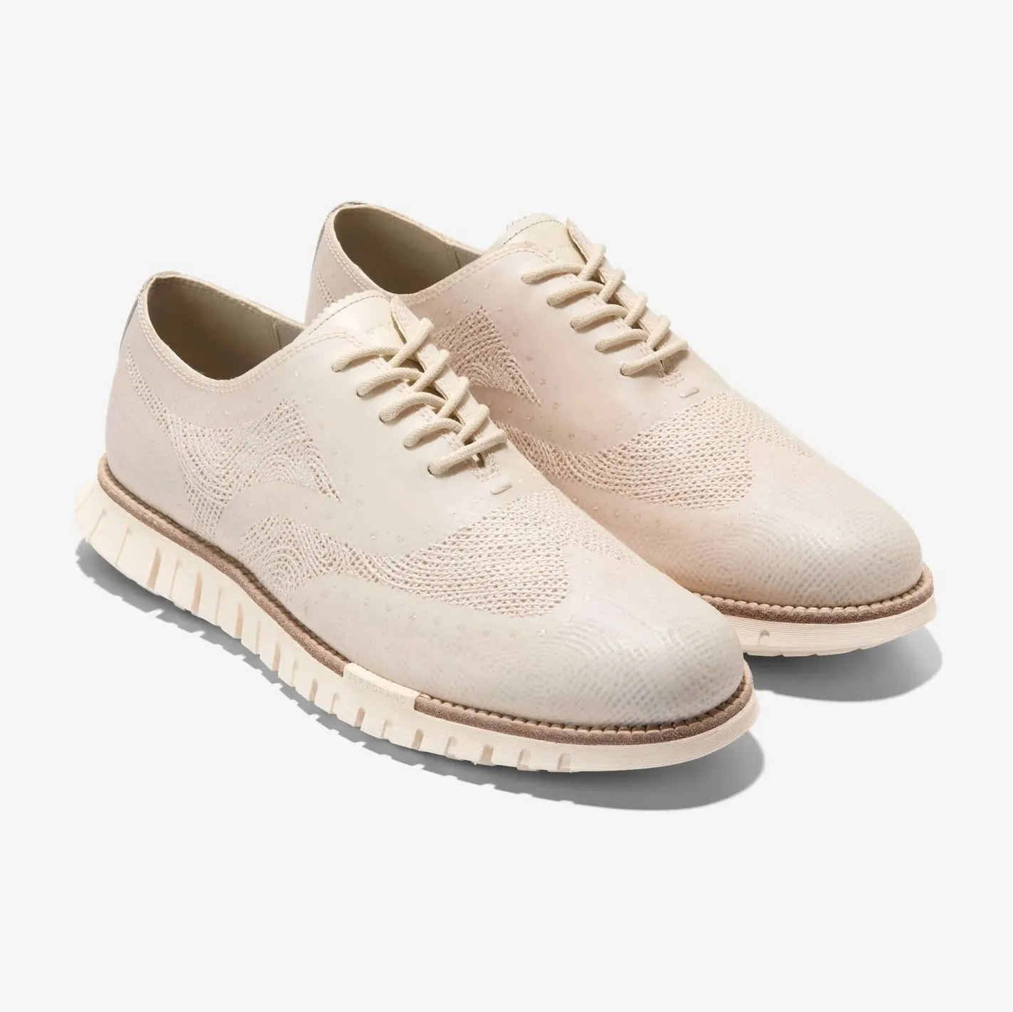 Cole Haan Men's Zerogrand Remastered Embrostitch Wingtip Whitecap/Ivory C39490
