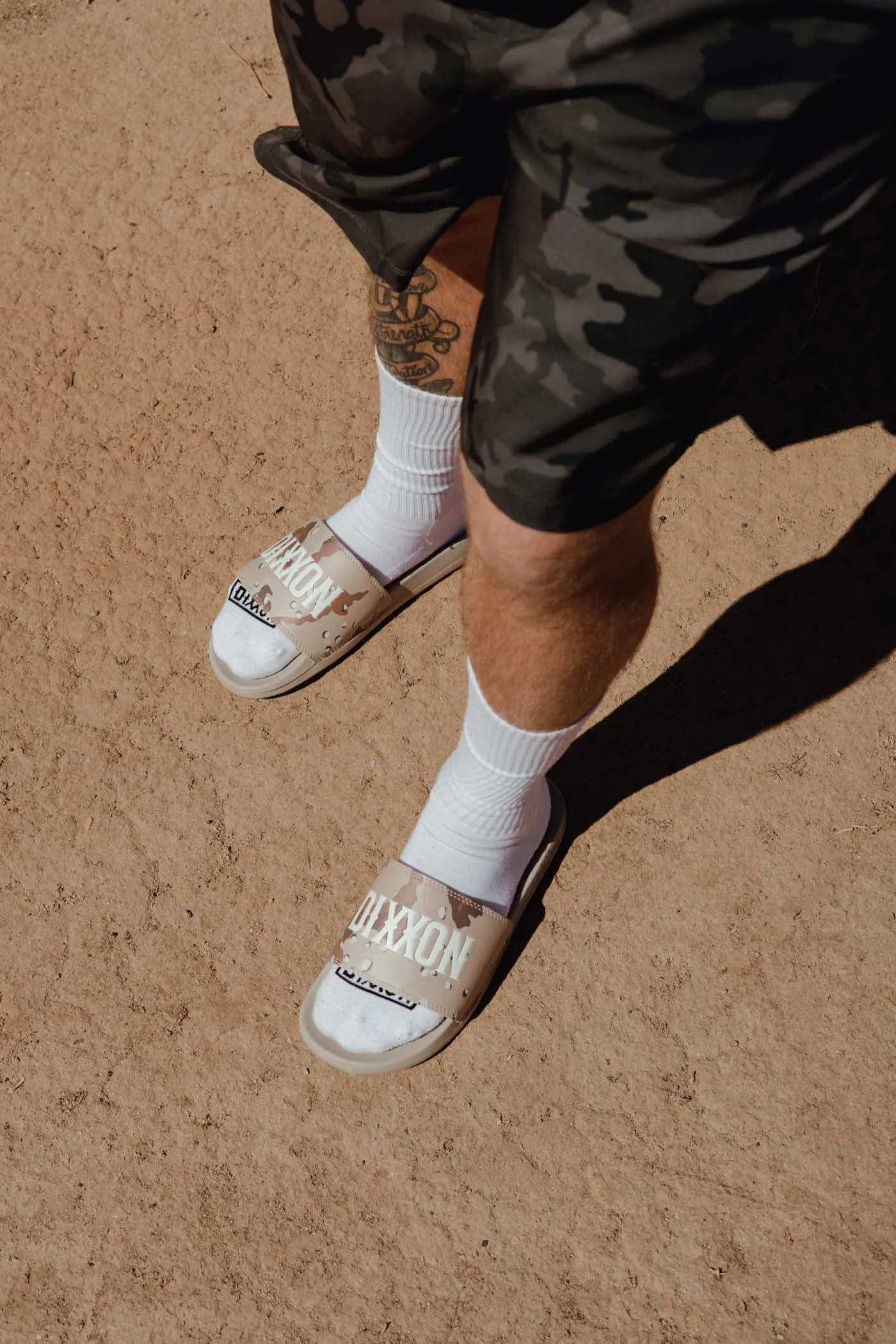 Delta Slides - Desert Camo
