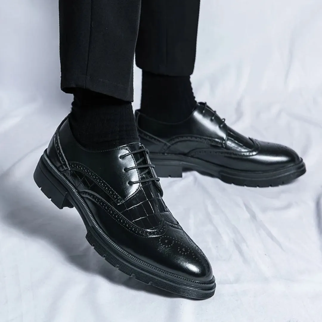 Everett Classic Oxford Shoes