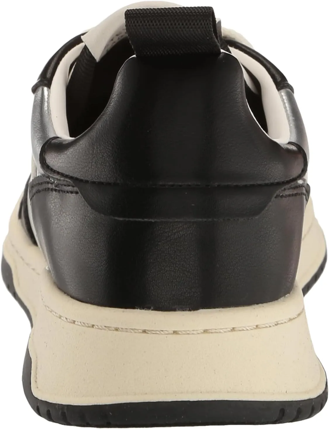 Everlie Sneaker
