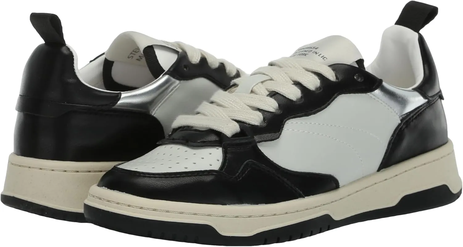 Everlie Sneaker