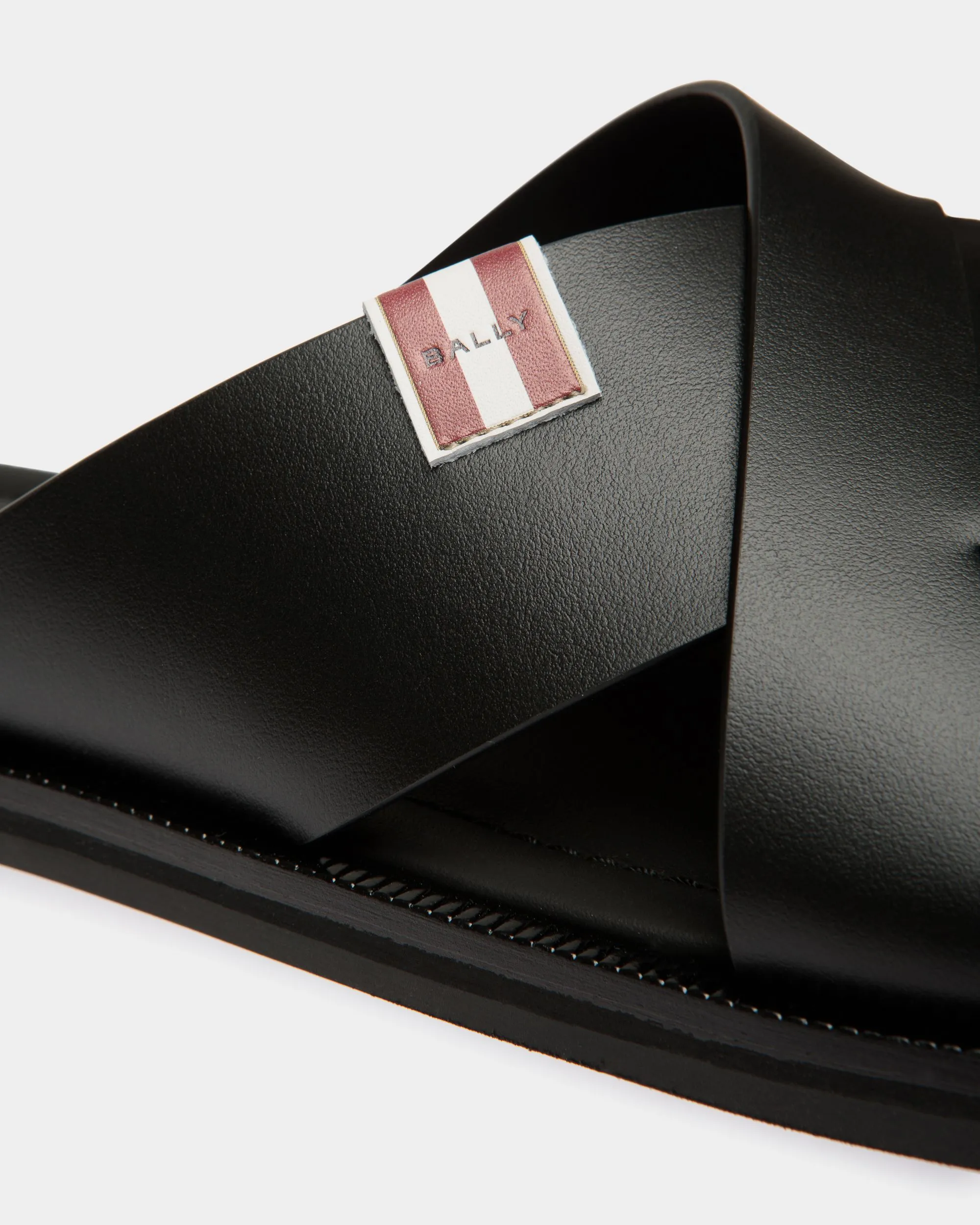 Glide Sandal in Black Leather