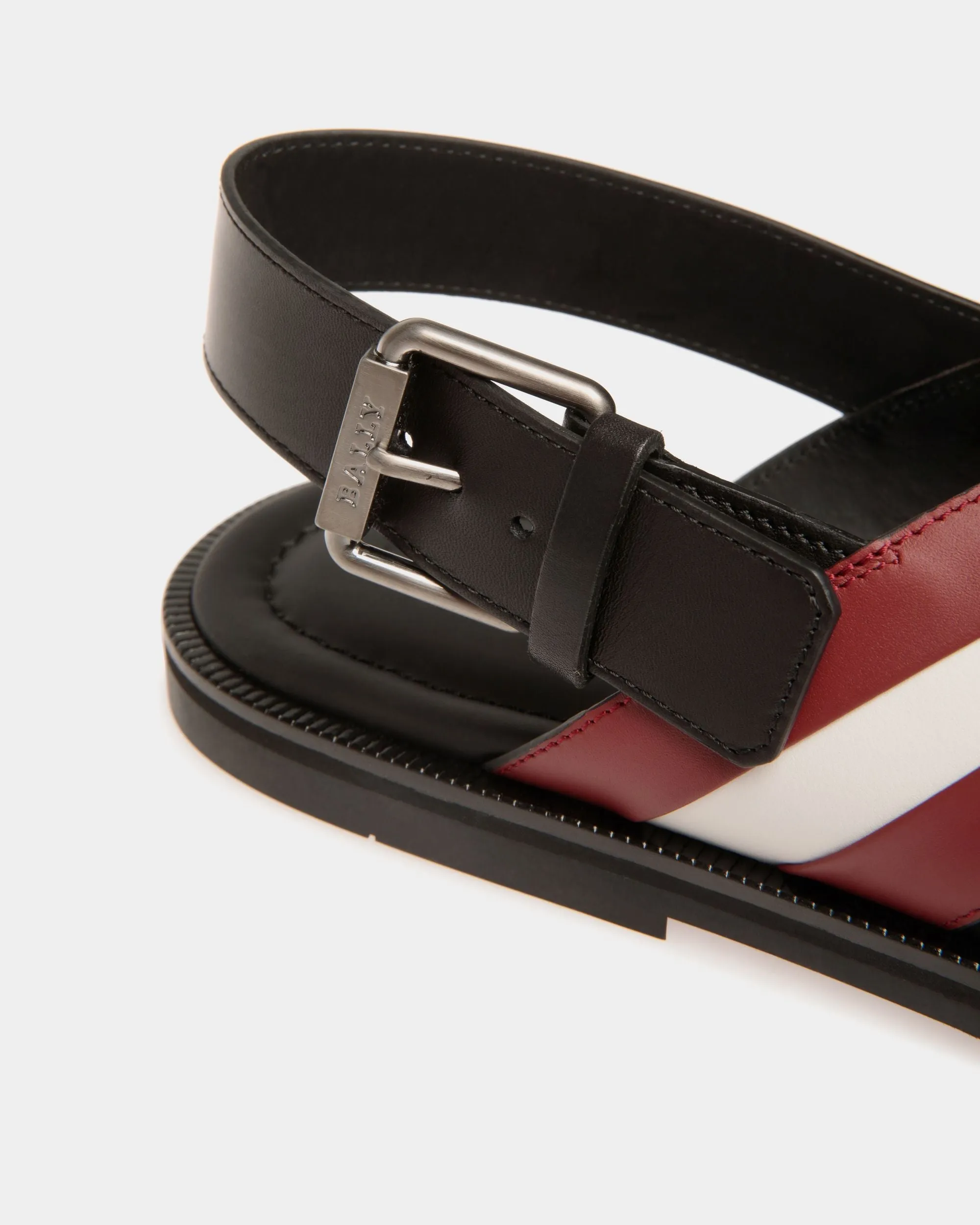 Glide Sandals In Black Leather