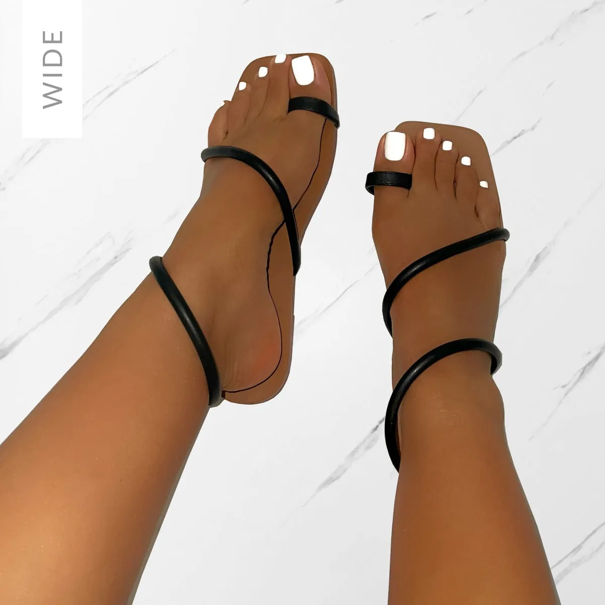 Leif Wide Fit Black Toe Loop Flat Sandals