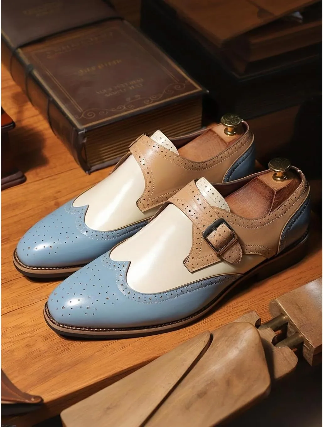 Men's Business Casual Shoes Oxford Shoes, with a Monk Strap Design, Fashionable