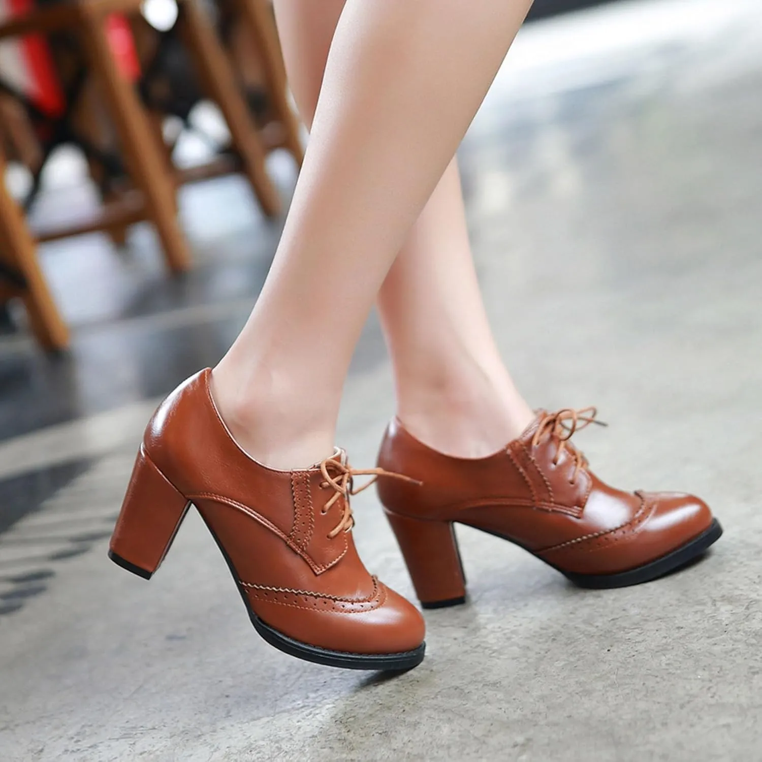 SHEMEE Retro Wingtip Oxfords for Women Chunky Block Heels Brogues Saddle Shoes Round Toe Lace Up Pumps Thick High Heeled Booties