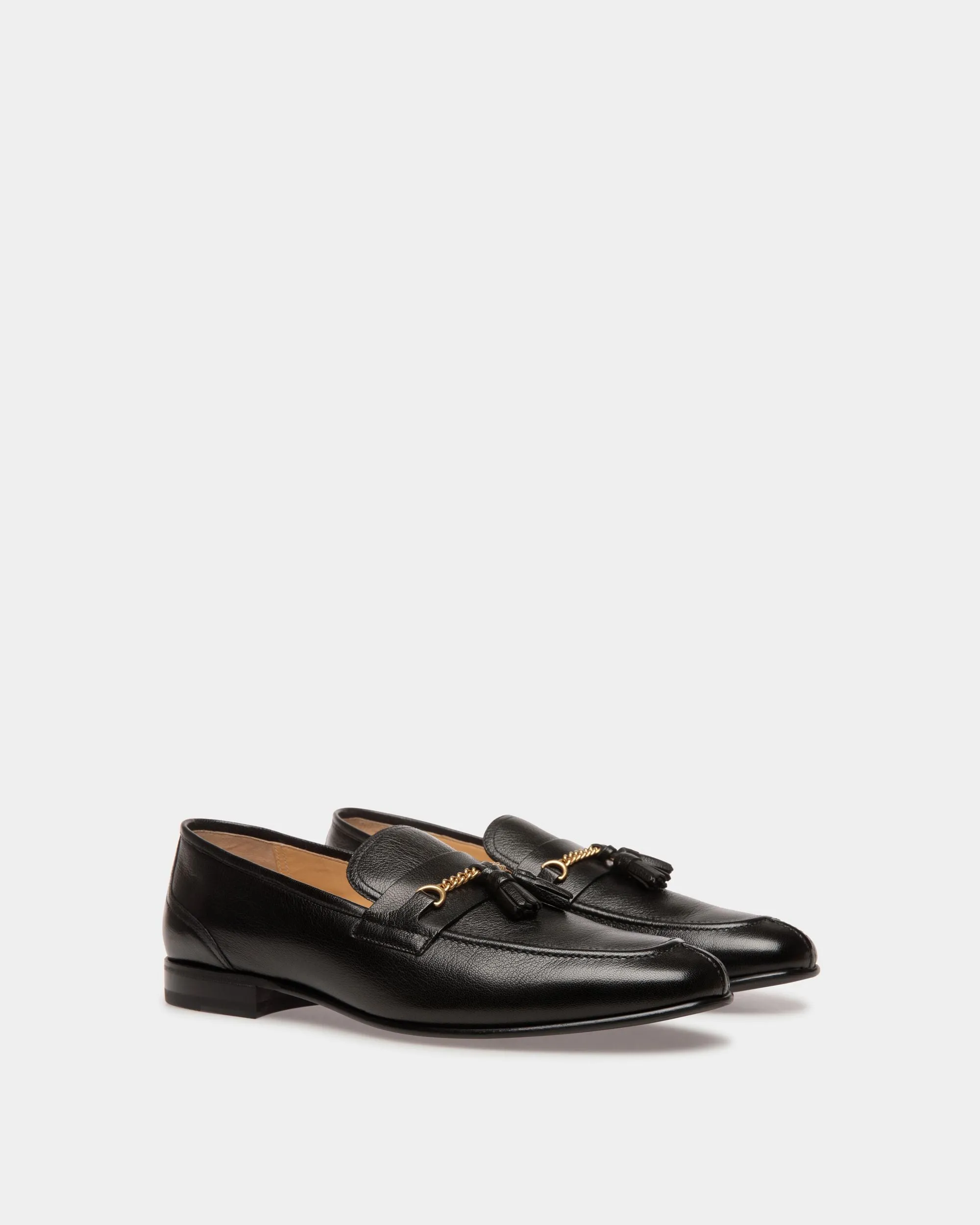 Suisse Loafers In Black Leather