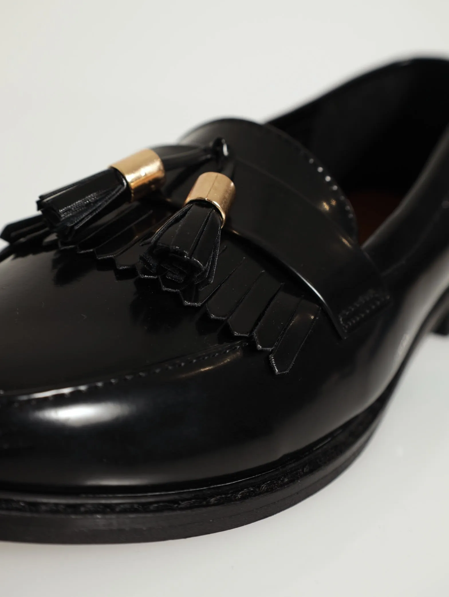 Tassel Loafer - Black