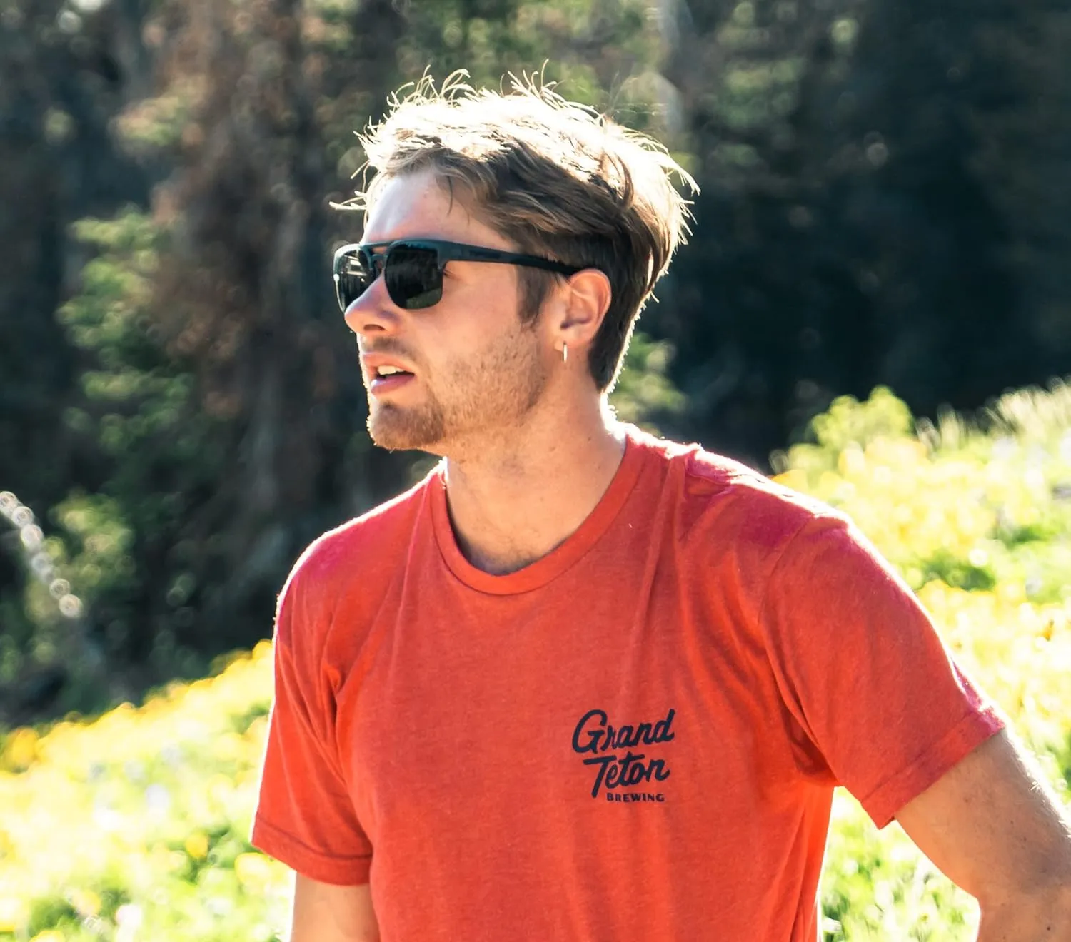 Tifosi Salvo Sport Sunglasses - Ideal For Fishing, Hiking, Running, Active Lifestyle And Trendy Looks