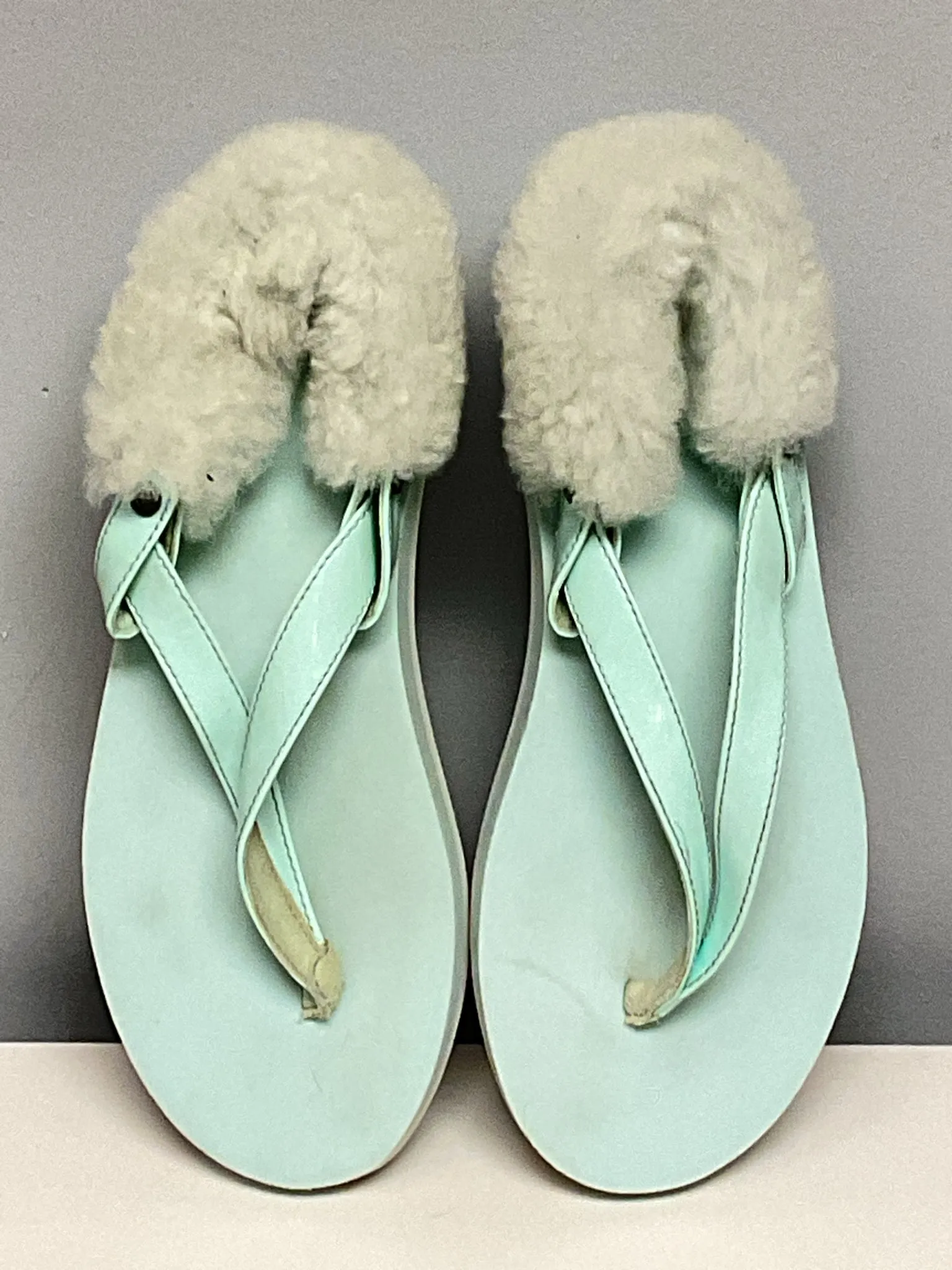 Ugg Child Shoe Size 6 Aqua Shoes