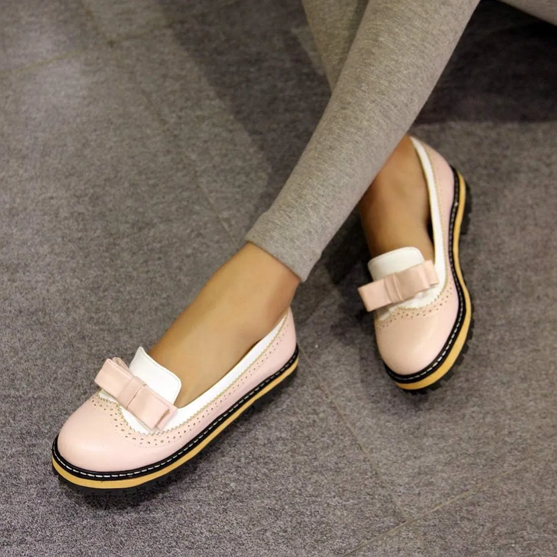 VOKLIN Women's Flat Bow Two Tone Slip On Oxford Shoes Wingtip Perforated Low Heels School Oxfords Brogues